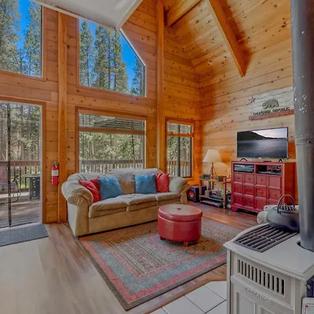 3Br Soda Springs Ski & Lake Getaway